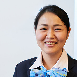 フロントスタッフ（夜勤）